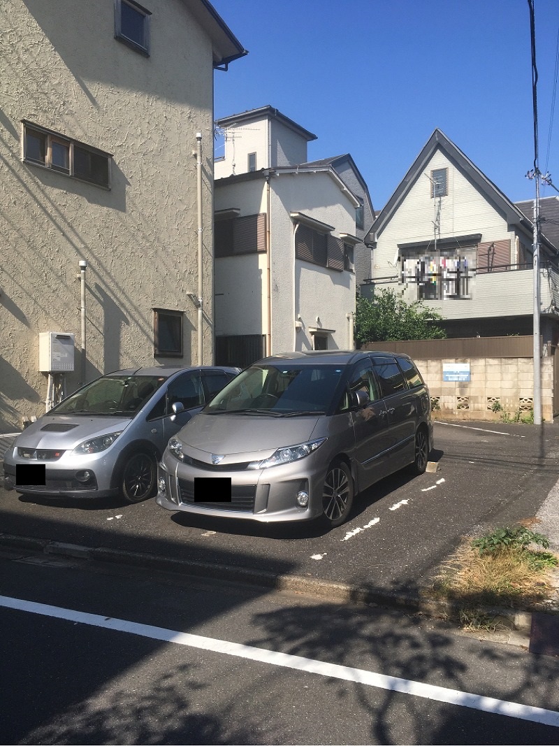 北区西が丘１丁目　月極駐車場